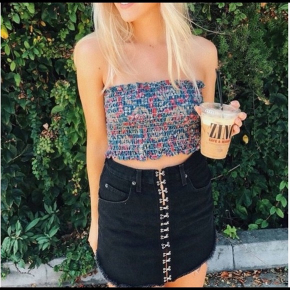 LF Carmar black denim skirt - Picture 2 of 4